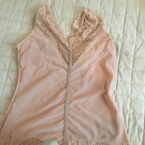 PALE PINK SHAPER - Picture 9 of 11